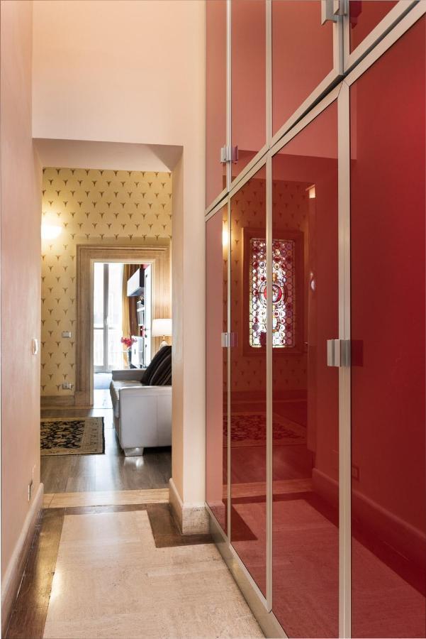 Nsm 71Viadelcorso Appartamento Con Terrazzo Roma Dış mekan fotoğraf