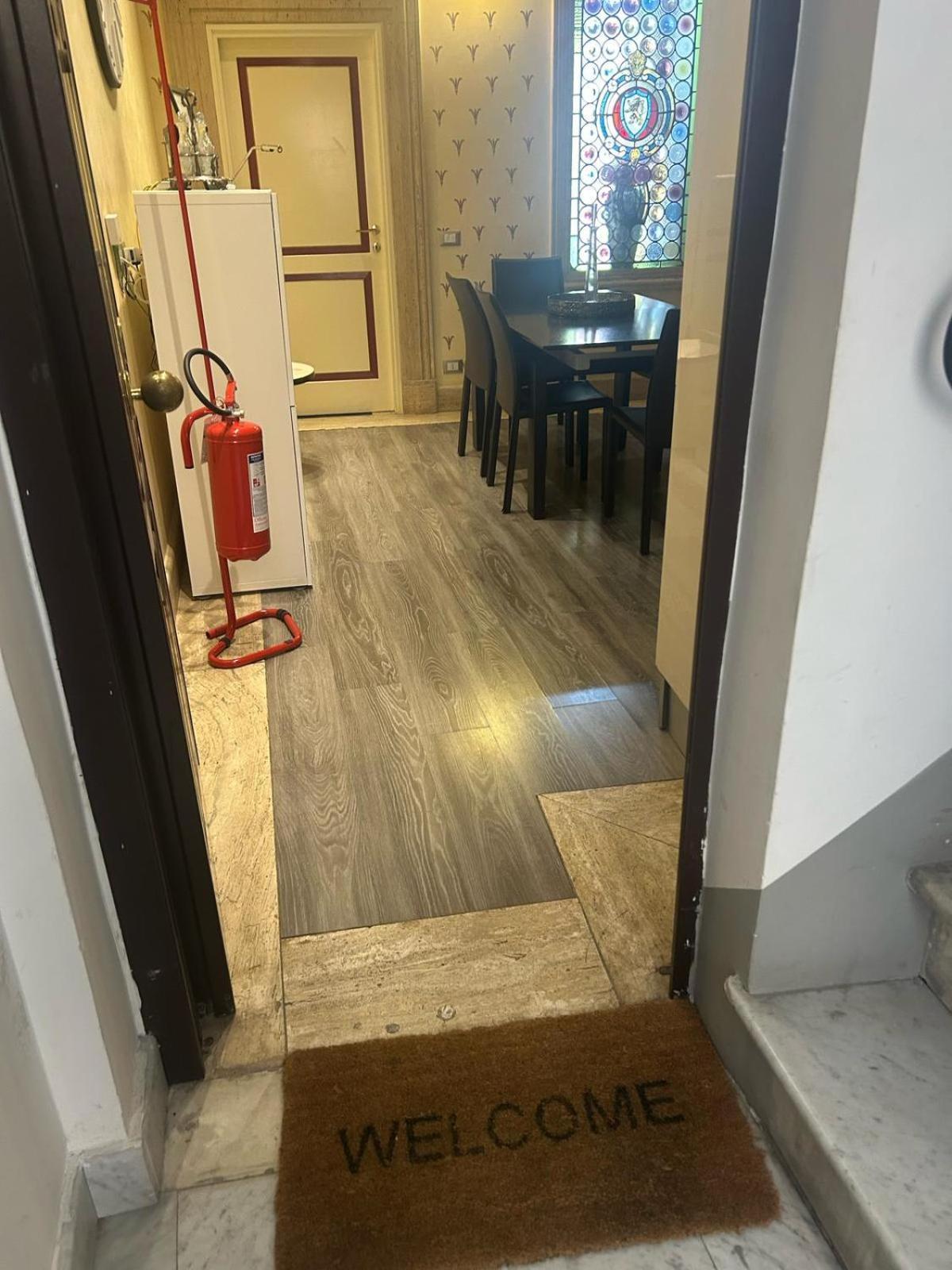 Nsm 71Viadelcorso Appartamento Con Terrazzo Roma Dış mekan fotoğraf